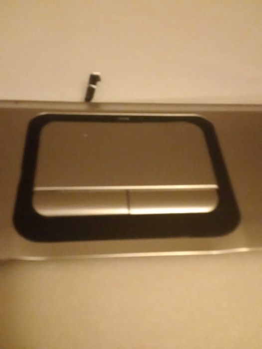 HP PAVILION ENTERTAINMENT PC Palmerst obudowa górna i sprawny TOUCHPAD