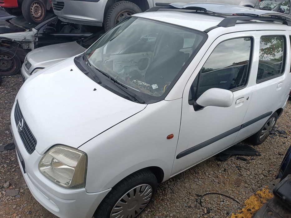 Opel Agila na części