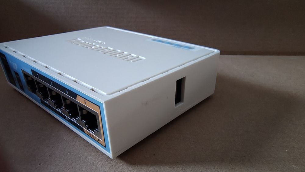 Switch mikrotik  ruter