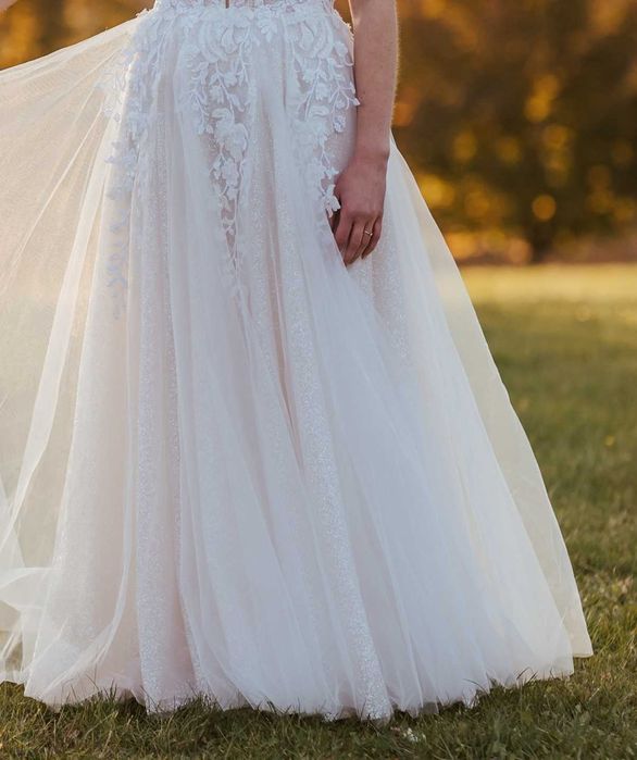 Piękna suknia ślubna