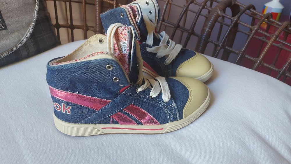 Ténis bota Rebook 34.5