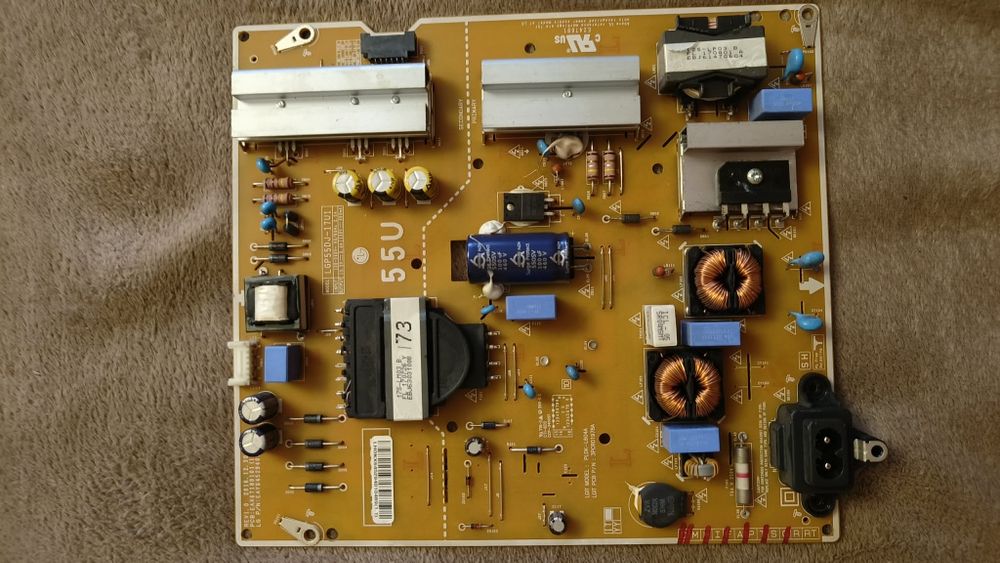 Zasilacz LG 55UJ635V, EAX67189101(1.4)
Całkowicie sprawny zasilacz pochodzi z tv z liniami na matrycy
Polecam
