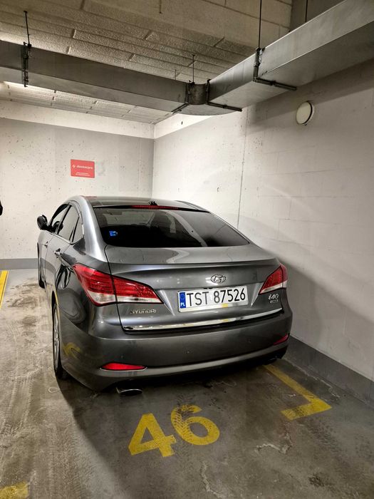Sprzedam Hyundai i40

1.7 CRDi 136 
, Продам Hyundai i40
