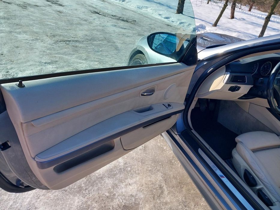 BMW e92 320i 2007