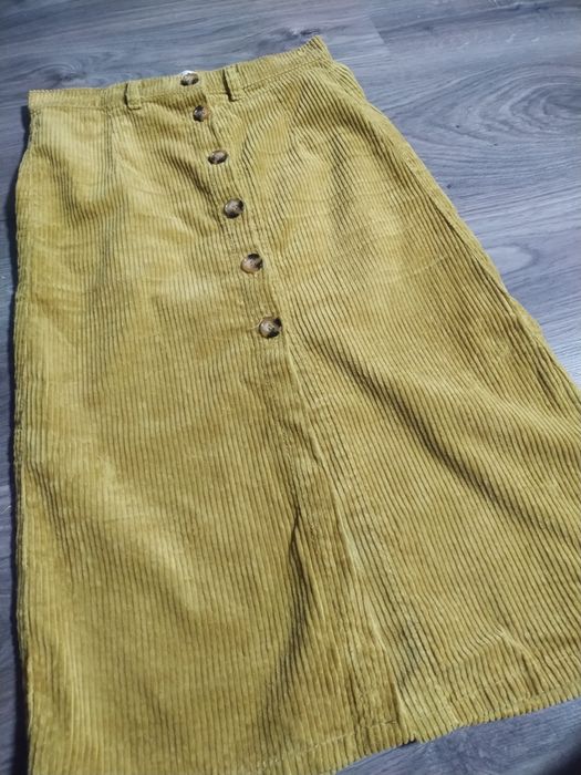 Юбка вельветовая оливка