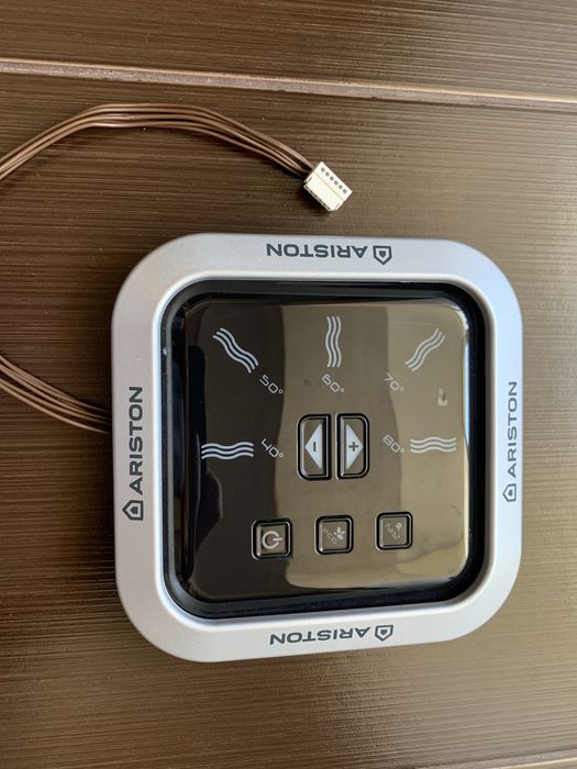 Дисплей (плата) до бойлера Ariston VELIS ABS VLS 80PW