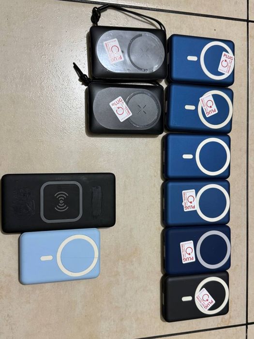 Павербанки з максейвом