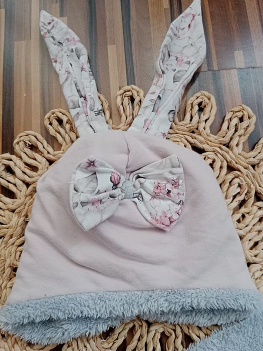 Zestaw- ciepła, zimowa czapka i apaszka.