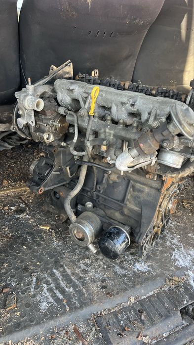 Розбираю двигун мазда 2.0 д RF5C