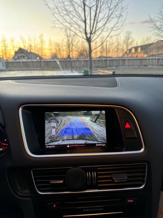 Продам Audi Q5 2015