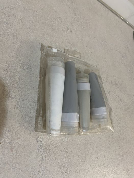 Silikonowe butelki podróżne