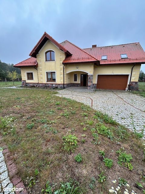 Posiadłość na Mazurach, OD SYNDYKA