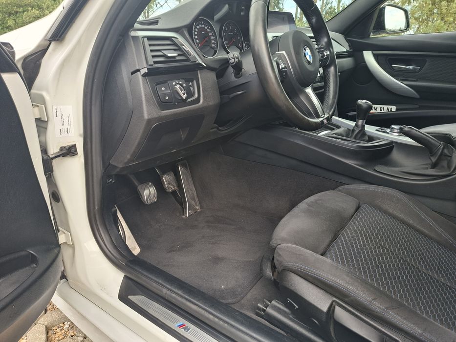 BMW 325d Touring F31 Pack M Performance