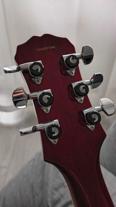 Epiphone Nighthawk Gitara elektryczna.