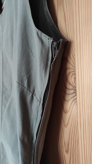 Sukienka bez rękawów