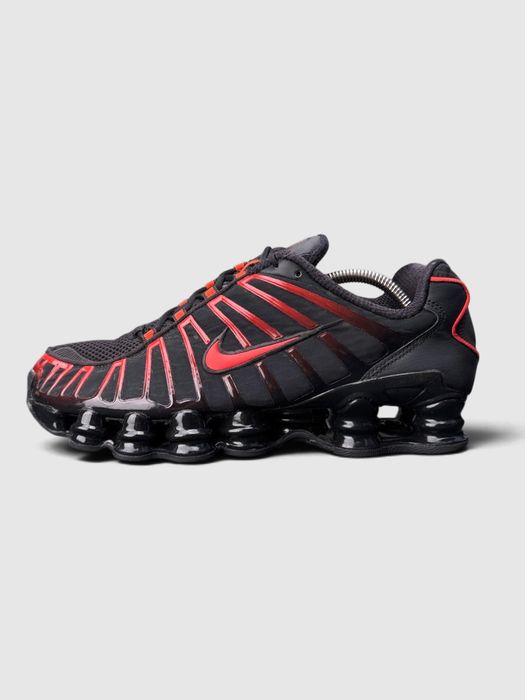 Buty Sportowe Nike Shox TL Czarny Czerwony Rozmiar 42.5