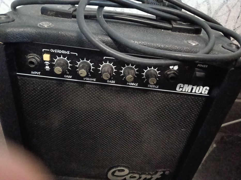 Підсилювач колонок.