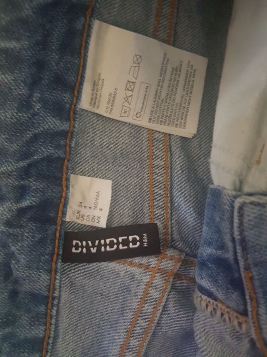 Spodnie HM Mom jeans ozdoby  wysoki stan