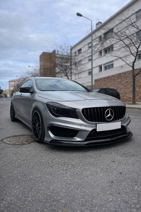 Mercedes CLA 200 AMG