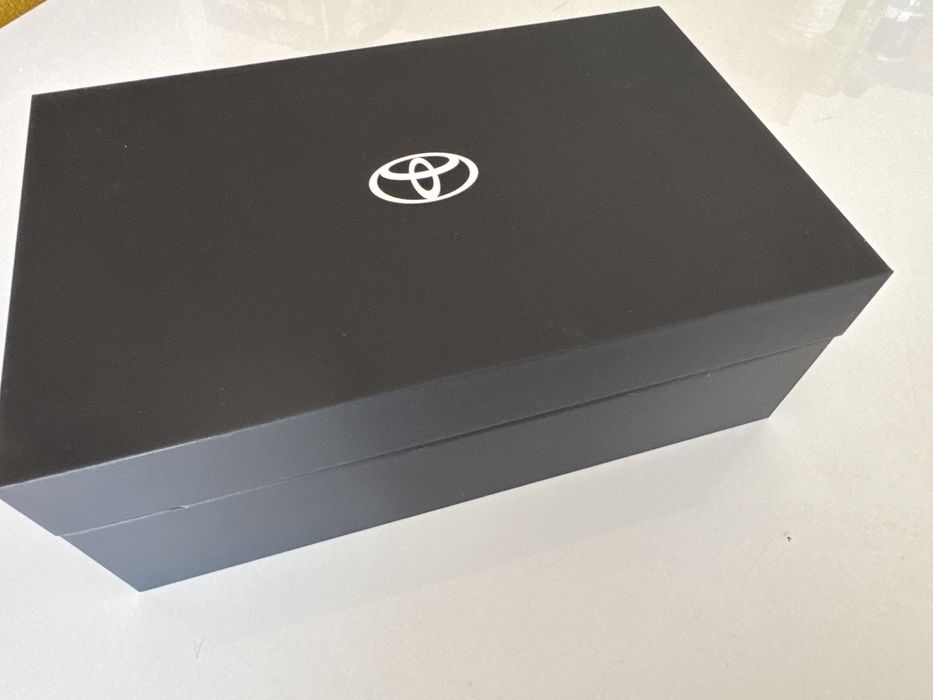 Box Toyota Termos Zestaw Prezent