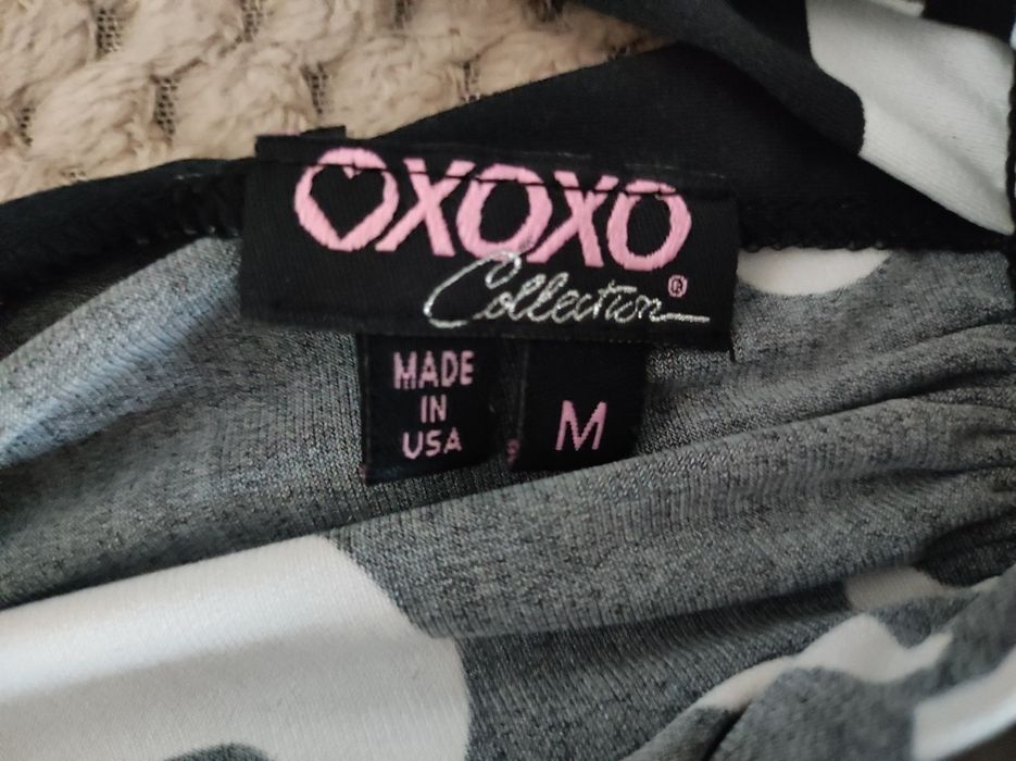 Biało czarna sukienka xoxo M