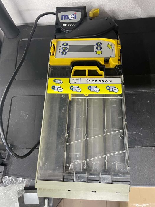 wrzutnik MEI CASHFLOW CF7000 (7900)
