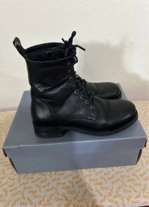 Botas sapatatia Fernandos