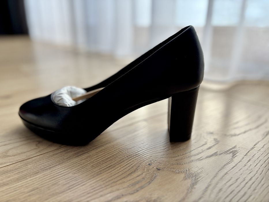 Czółenka Geox D Walk Pleasure 37