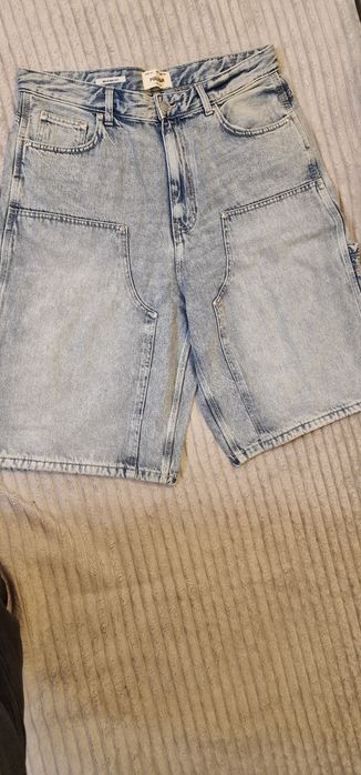 Krótkie spodenki Pull&bear