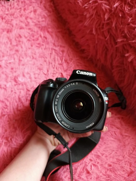 Фотоапарат Canon