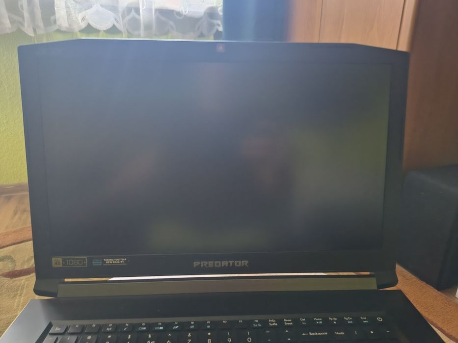 Sprzedam laptop gamingowy Predator