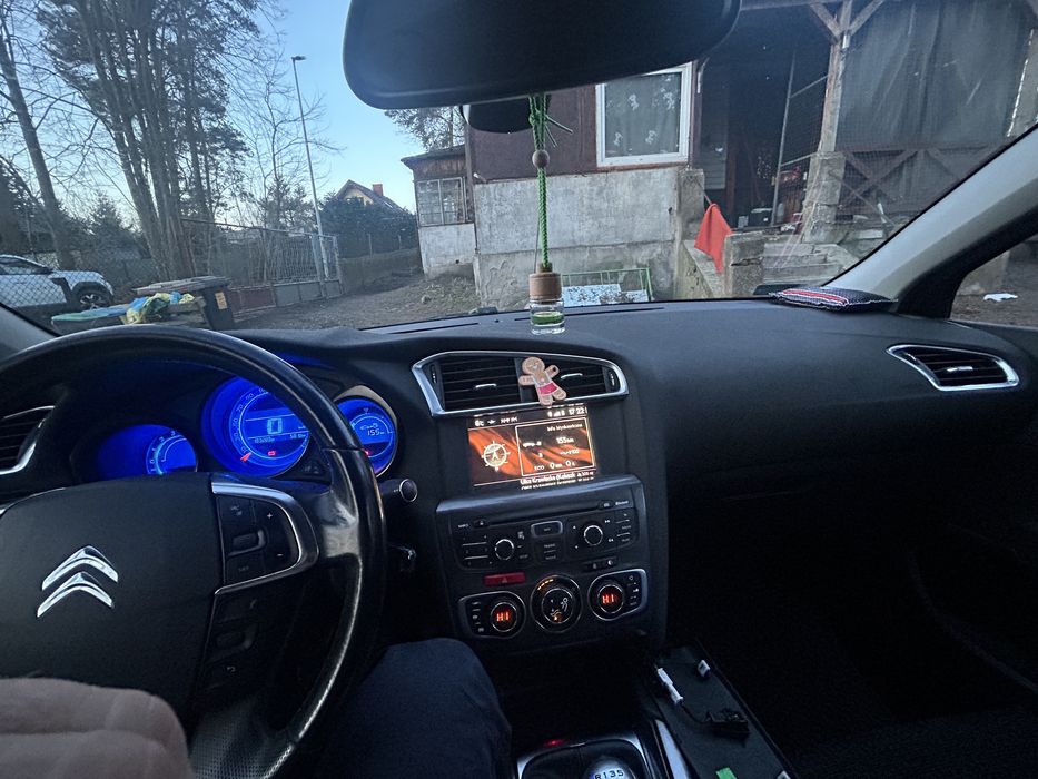 Citroen C4 2014 1,2 130kM