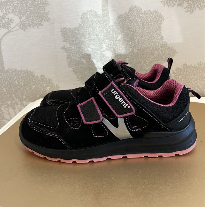 Жіноче робоче взуття з металевим підноском