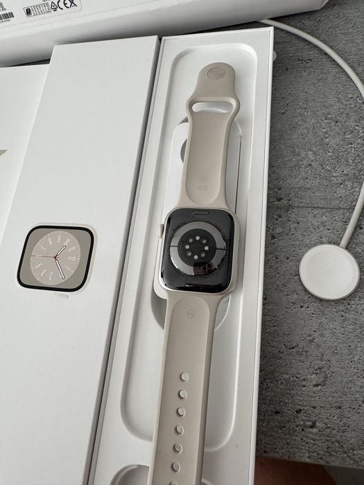 Apple watch serie 8 45mm
