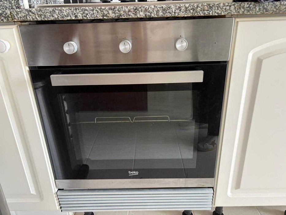 Forno de Encastre Beko