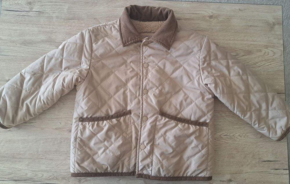 Курточка на хлопчика Zara. Б/У у відмінному стані. Розмір 116см.