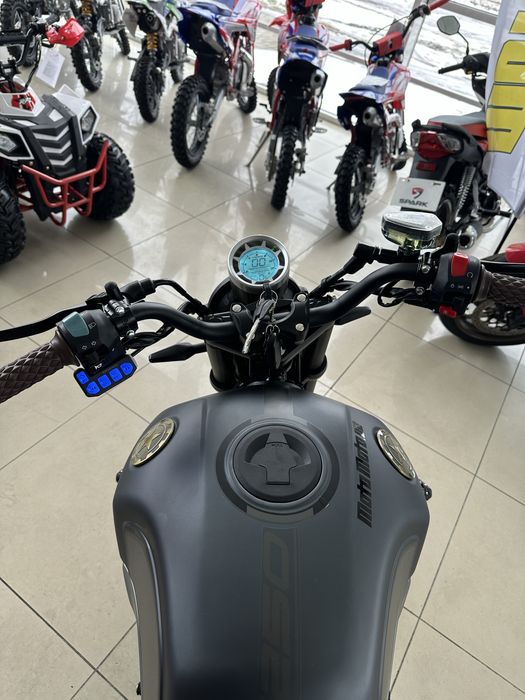 Мотоцикл Geon BadDog 250
