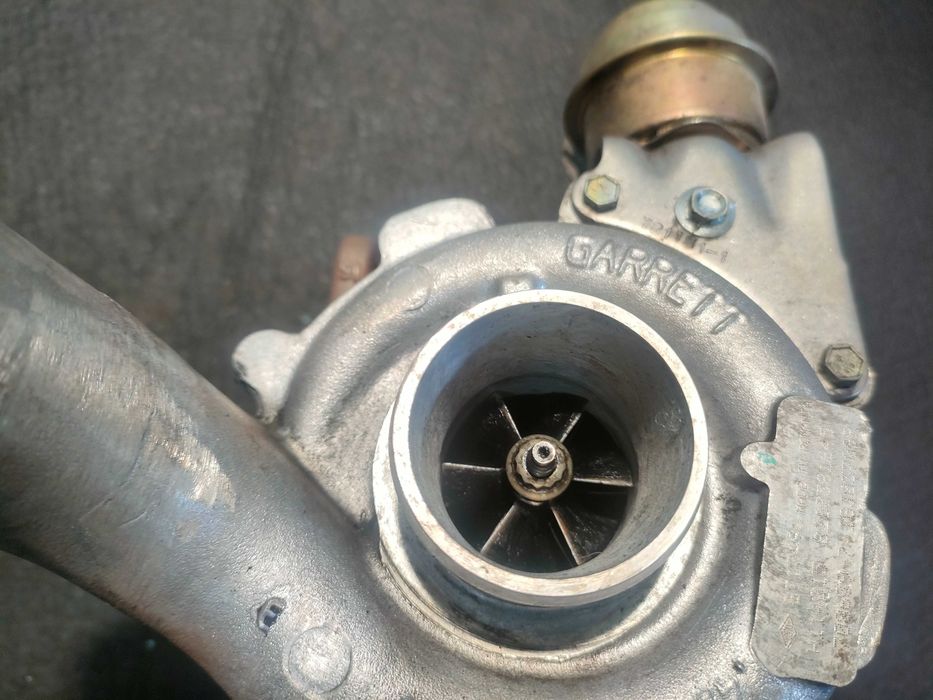 Nissan Primera P12 turbina 120 km