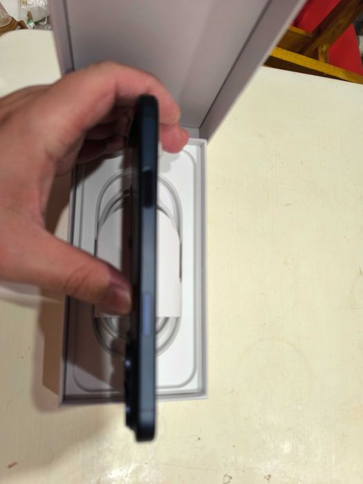 Iphone 17 pro max,Азiйська версiя.ДвI ciм.Коробка,зарядка.1v1,кабель.