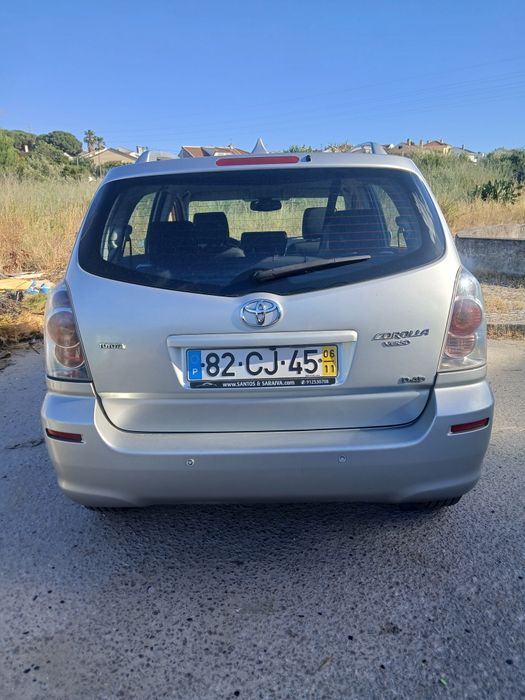 Toyota  Corola  verso 2.2  7Lugares