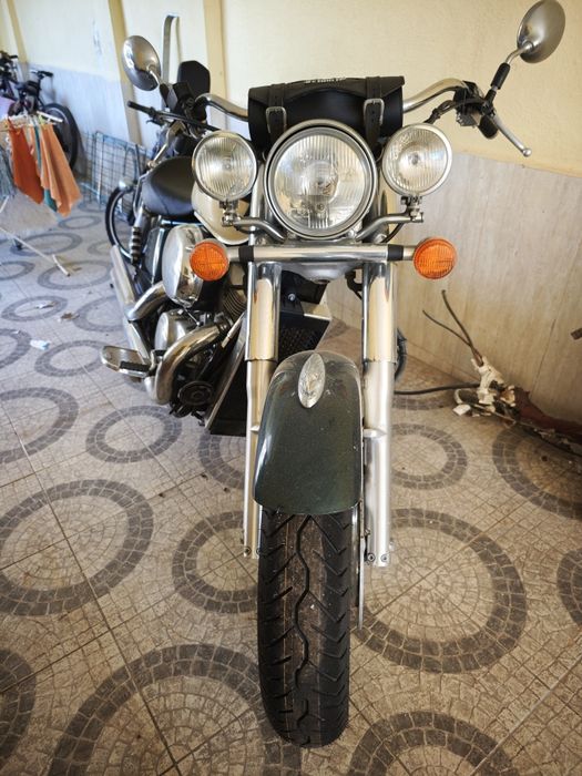 SHADOW VT 750 de 1998 +- 7700kms