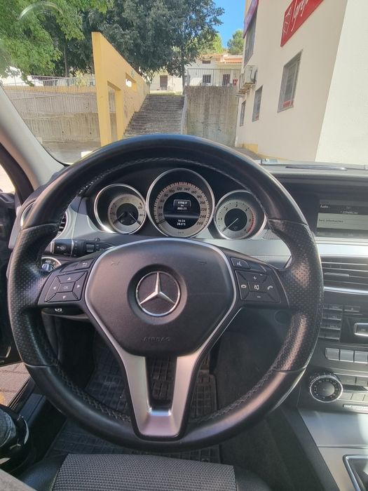 Mercedes C 220 AVANTGARDE