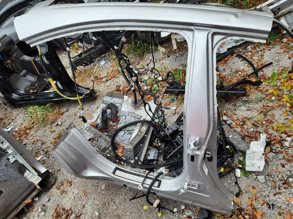 Lexus ES 2013+ проем порог лонжерон часть стойка разборка