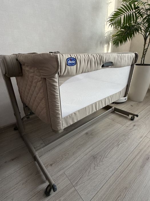Дитяче ліжечко Chicco Next2Me Magic