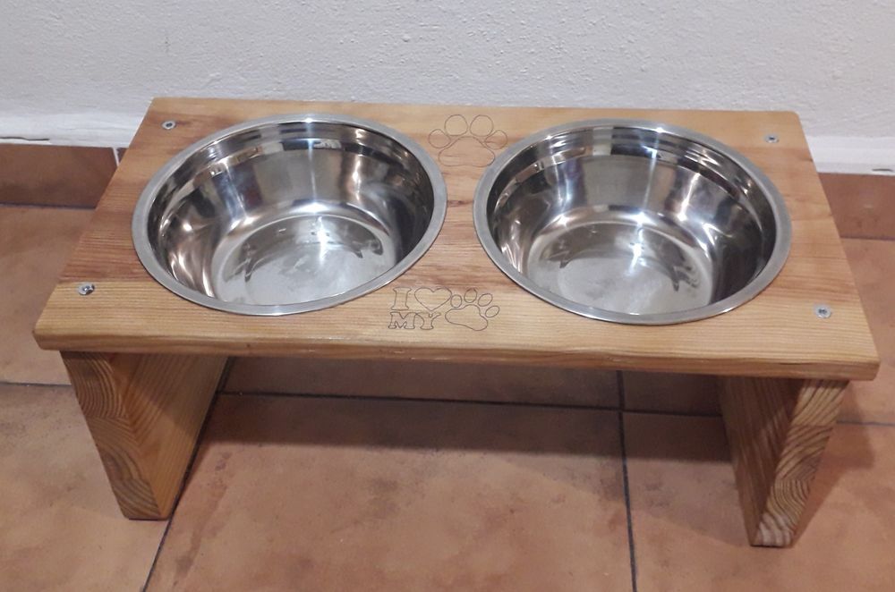 Comedouros de cães ou gatos