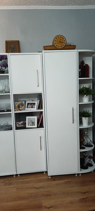 Okazja Zestaw mebli komody i witryn