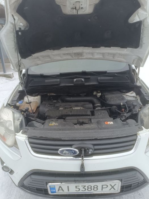 Продам Ford Kuga 2012р 2,5Т бензин
