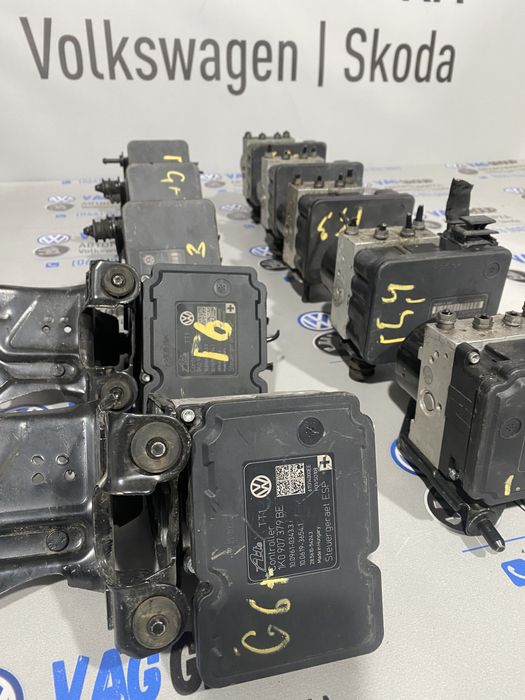 Блок ABS Golf 5 6 +,Golf plus,гольф плюс 5 6,тоуран октавія джета