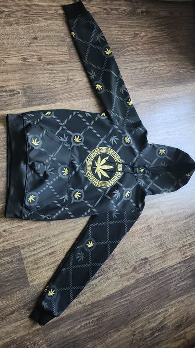Bluza czarna z kapturem rozm L