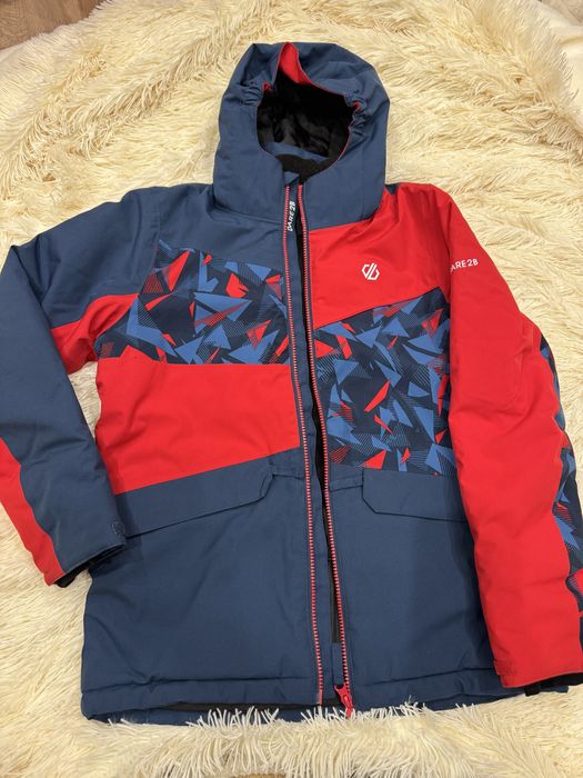 Лижна куртка від бренду Dare 2b.